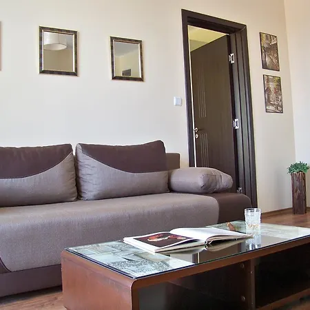 Neshevi Apartamento Tsarevo